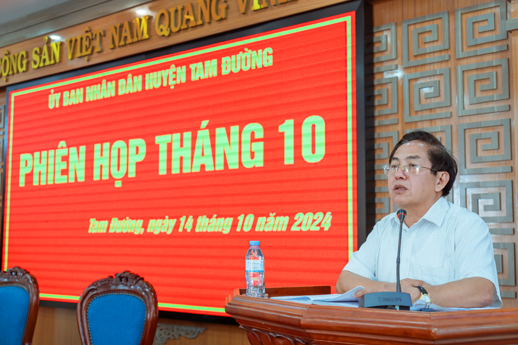 Phiên họp tháng 10 UBND sòng bài online uy tín
